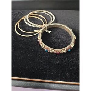 Set Of 6 Bangles